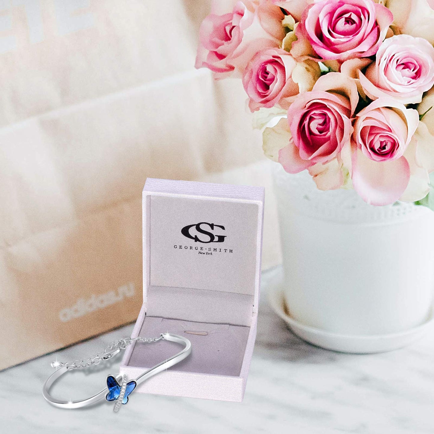 Bracciale Donna con Farfalla Blu e Zirconi 5A – Elegante e Regolabile